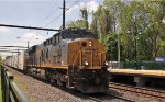 CSX 3240 on Q032